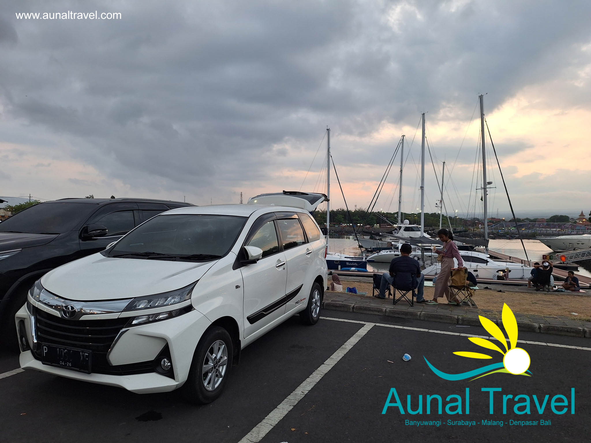 mobil travel malang banyuwangi jember genteng